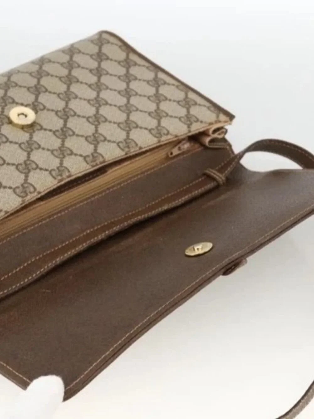 GUCCI GG Supreme Shoulder Bag PVC Beige Gold Auth ka3509